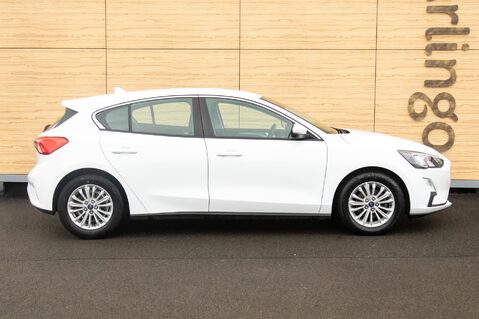 Ford Focus TITANIUM 12