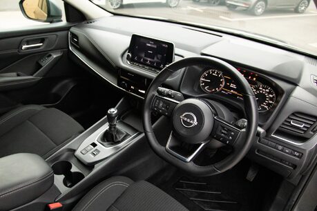 Nissan Qashqai DIG-T ACENTA PREMIUM MHEV