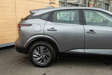 Nissan Qashqai DIG-T ACENTA PREMIUM MHEV 7