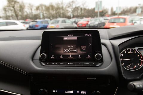 Nissan Qashqai DIG-T ACENTA PREMIUM MHEV 24