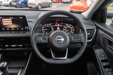 Nissan Qashqai DIG-T ACENTA PREMIUM MHEV 21