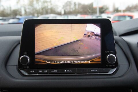 Nissan Qashqai DIG-T ACENTA PREMIUM MHEV 29