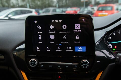 Ford Fiesta ACTIVE B AND O PLAY 23