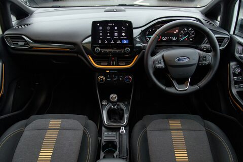 Ford Fiesta ACTIVE B AND O PLAY 3