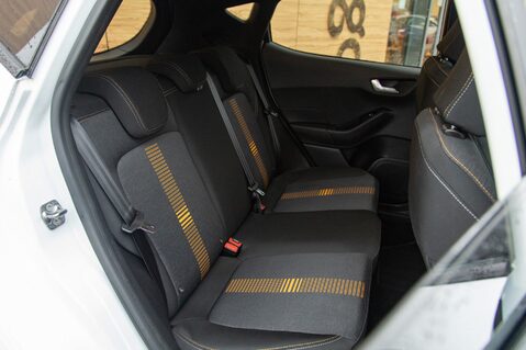 Ford Fiesta ACTIVE B AND O PLAY 36