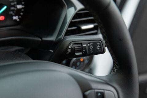 Ford Fiesta ACTIVE B AND O PLAY 19