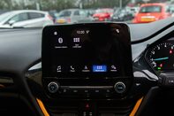 Ford Fiesta ACTIVE B AND O PLAY 29