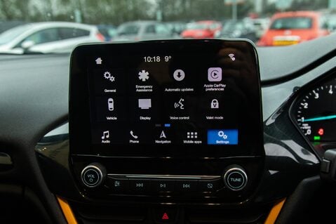 Ford Fiesta ACTIVE B AND O PLAY 23