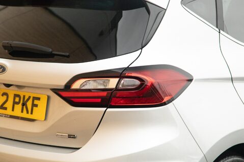 Ford Fiesta TITANIUM X MHEV 9