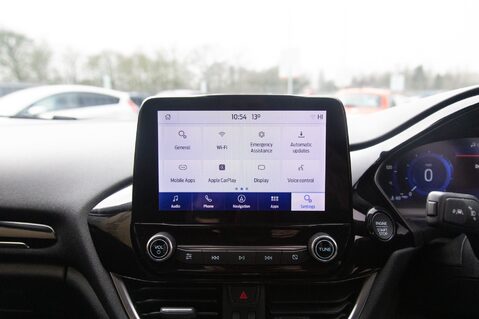 Ford Fiesta TITANIUM X MHEV 26