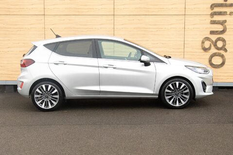 Ford Fiesta TITANIUM X MHEV 12