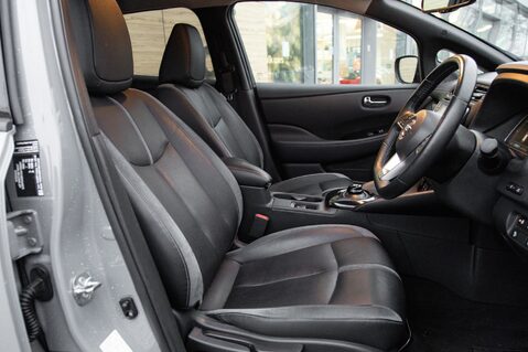 Nissan LEAF TEKNA 30