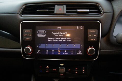 Nissan LEAF TEKNA 22