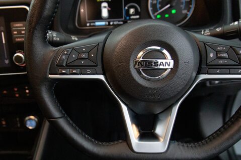 Nissan LEAF TEKNA 20