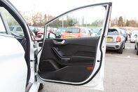 Ford Fiesta ST-LINE 14