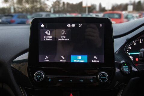 Ford Fiesta ST-LINE 25