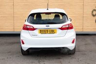 Ford Fiesta ST-LINE 6