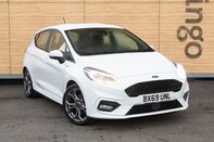 Ford Fiesta ST-LINE 1