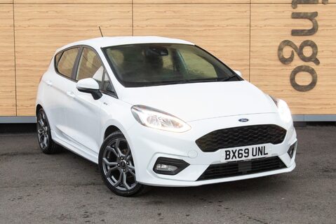Ford Fiesta ST-LINE 1