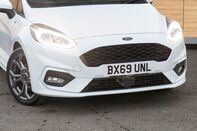 Ford Fiesta ST-LINE 10
