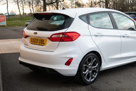 Ford Fiesta ST-LINE 8