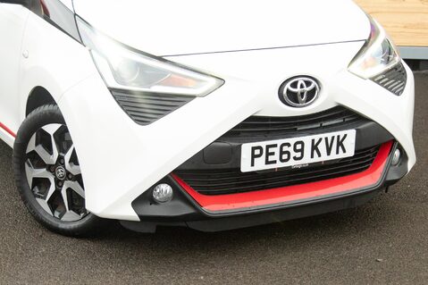 Toyota Aygo VVT-I X-TREND X-SHIFT 10