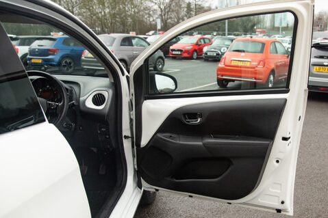 Toyota Aygo VVT-I X-TREND X-SHIFT 14