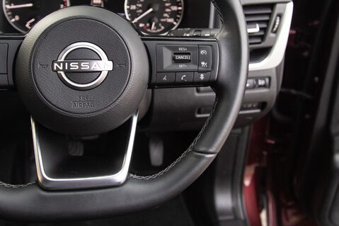 Nissan Qashqai DIG-T ACENTA PREMIUM MHEV 20