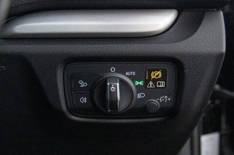 Audi A3 TFSI BLACK EDITION 16