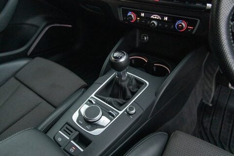 Audi A3 TFSI BLACK EDITION 39