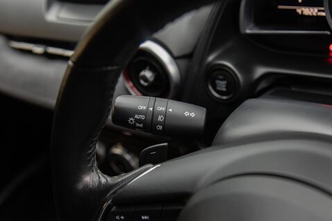 Mazda CX-3 SPORT BLACK PLUS 17