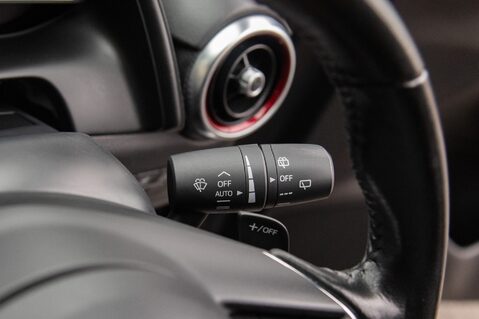 Mazda CX-3 SPORT BLACK PLUS 18