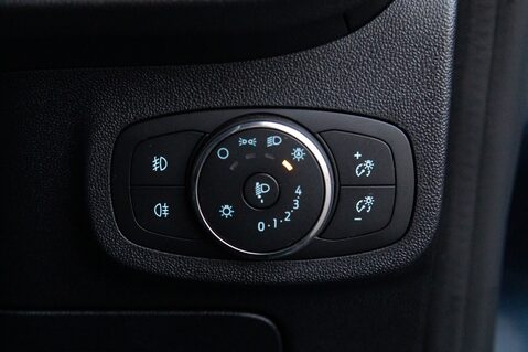 Ford Fiesta ST-LINE X 16