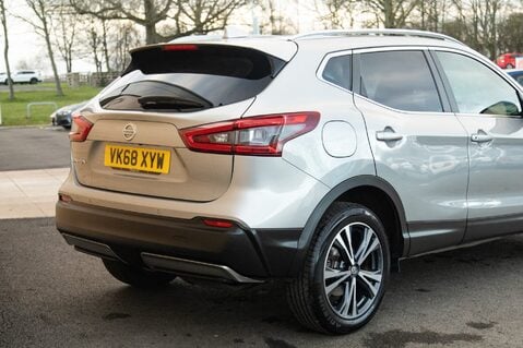 Nissan Qashqai DCI N-CONNECTA 8