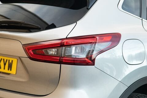 Nissan Qashqai DCI N-CONNECTA 9