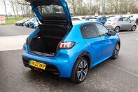 Peugeot 208 GT PREMIUM 36