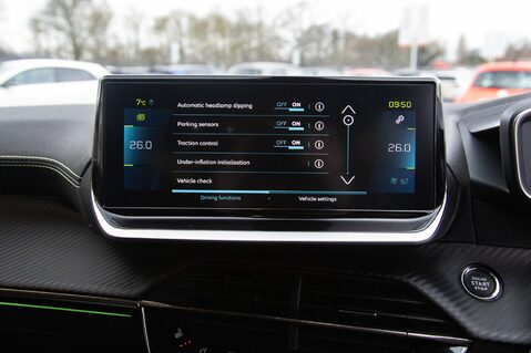 Peugeot 208 GT PREMIUM 25