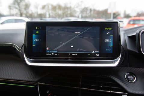 Peugeot 208 GT PREMIUM 24