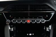 Peugeot 208 GT PREMIUM 33