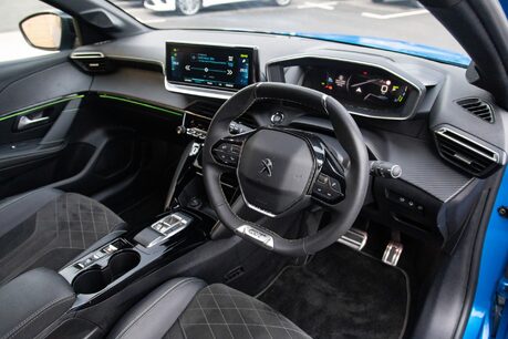 Peugeot 208 GT PREMIUM