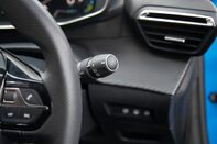 Peugeot 208 GT PREMIUM 18