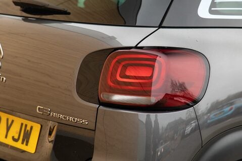 Citroen C3 Aircross PURETECH SHINE PLUS S/S EAT6 9