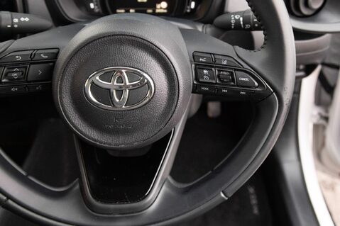 Toyota Aygo X VVT-I PURE 20