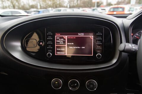 Toyota Aygo X VVT-I PURE 22