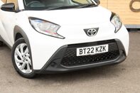 Toyota Aygo X VVT-I PURE 10