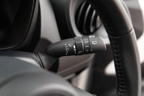 Toyota Aygo X VVT-I PURE 18