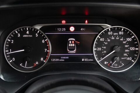 Nissan Qashqai DIG-T ACENTA PREMIUM MHEV 15