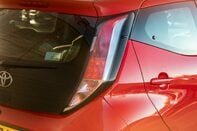 Toyota Aygo VVT-I X-PLAY X-SHIFT 9