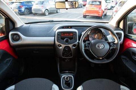 Toyota Aygo VVT-I X-PLAY X-SHIFT 3