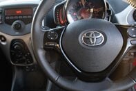 Toyota Aygo VVT-I X-PLAY X-SHIFT 19